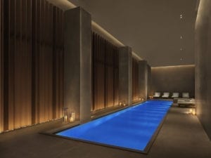 スイミングプール