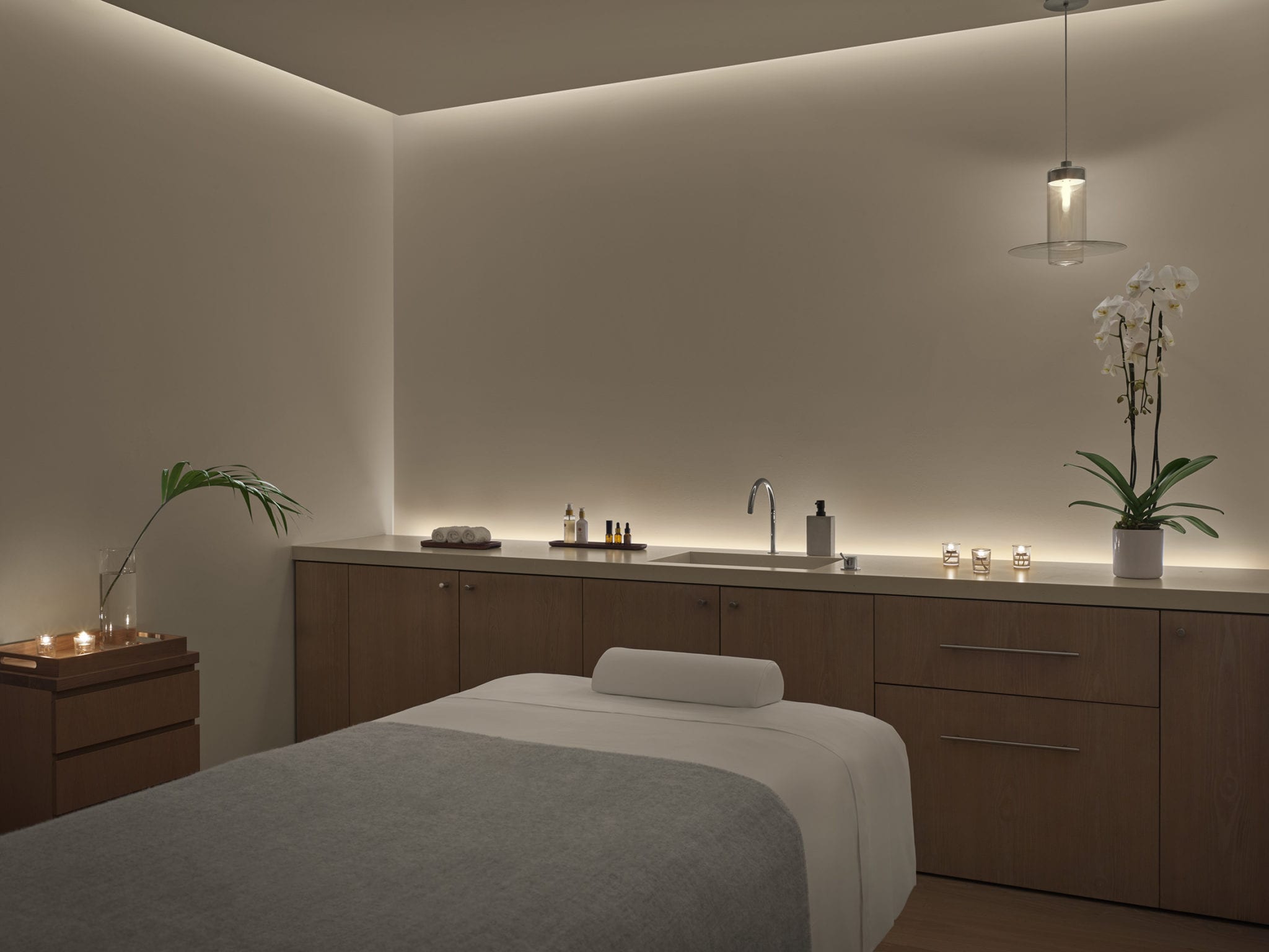 SPA_TREATMENTROOM