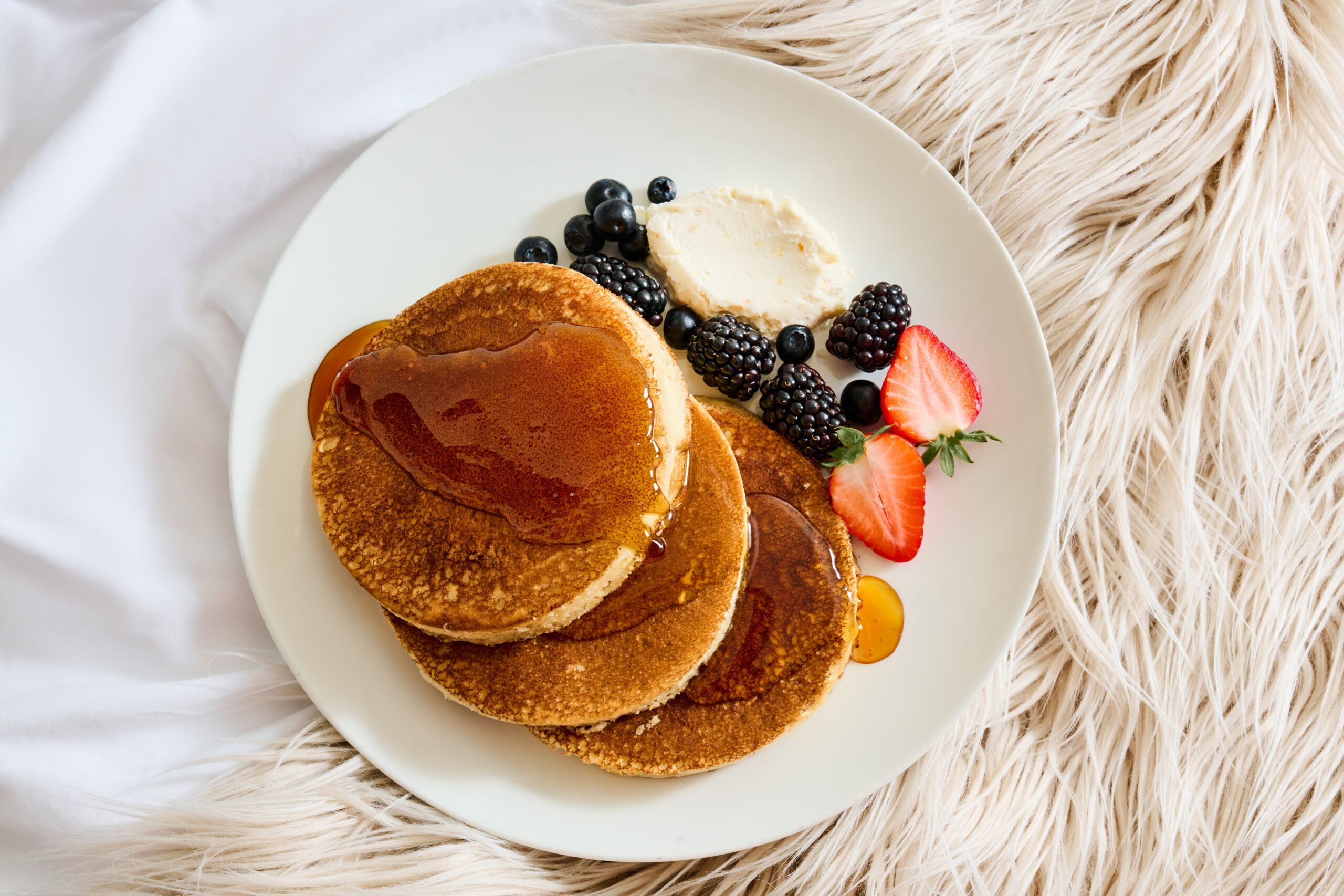 Breakfast in Bed at EDITION