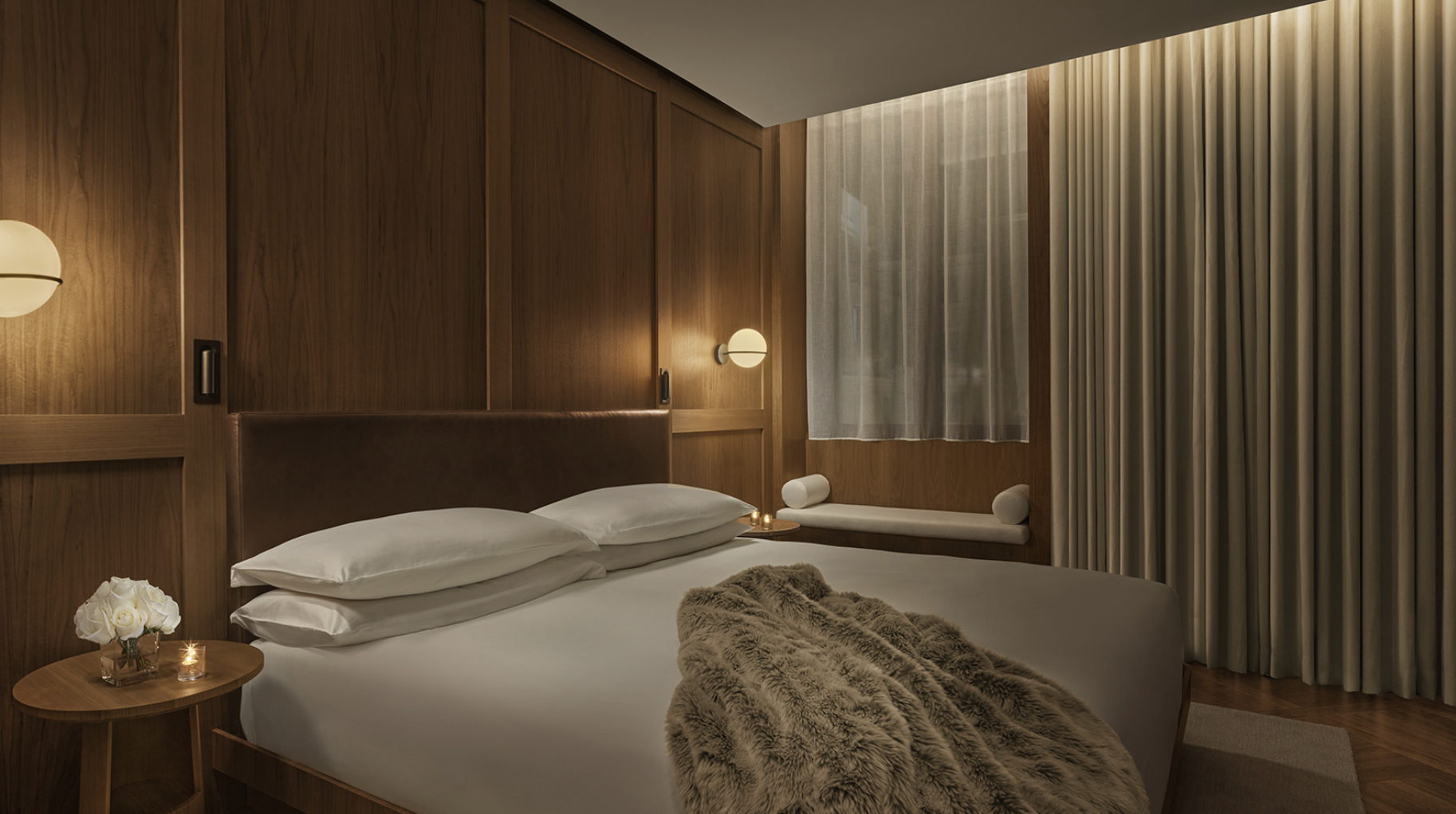 Rome Queen Bed
