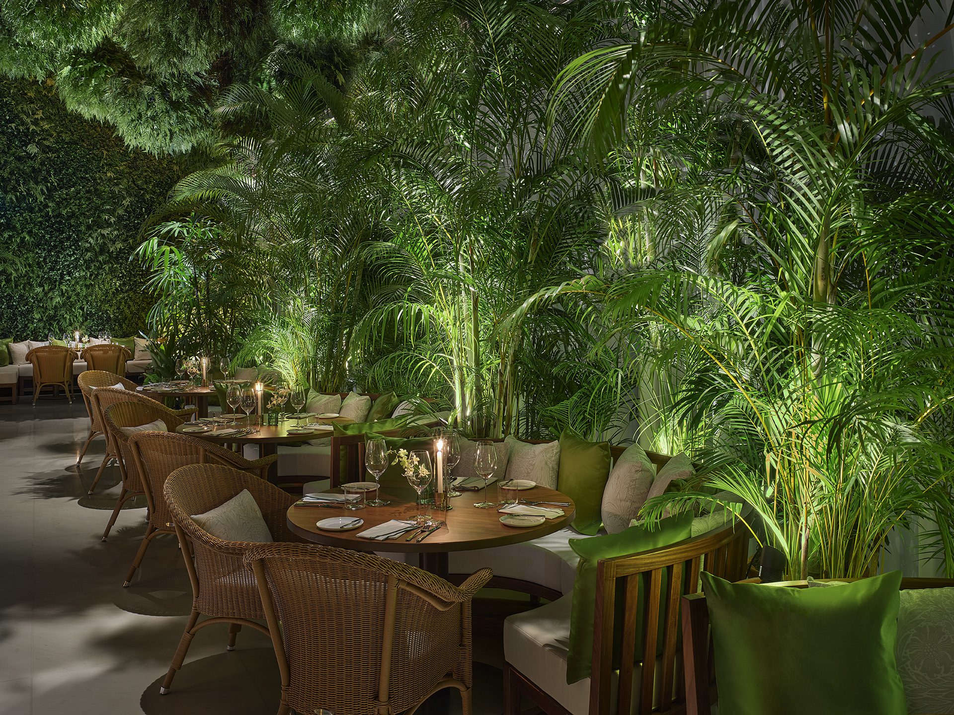 FYSH-at-EDITION-Conservatory